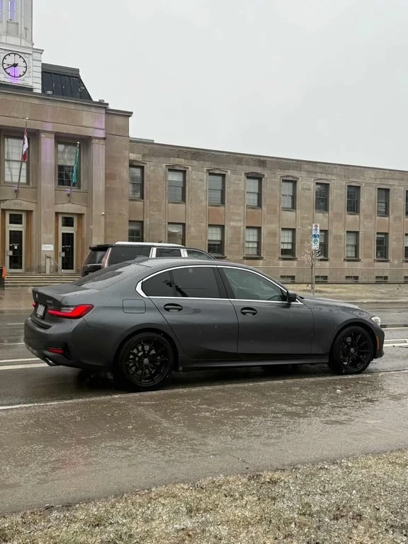 BMW 330 i xDrive * CARFAX * ПОДГРЕВ*  - изображение 4