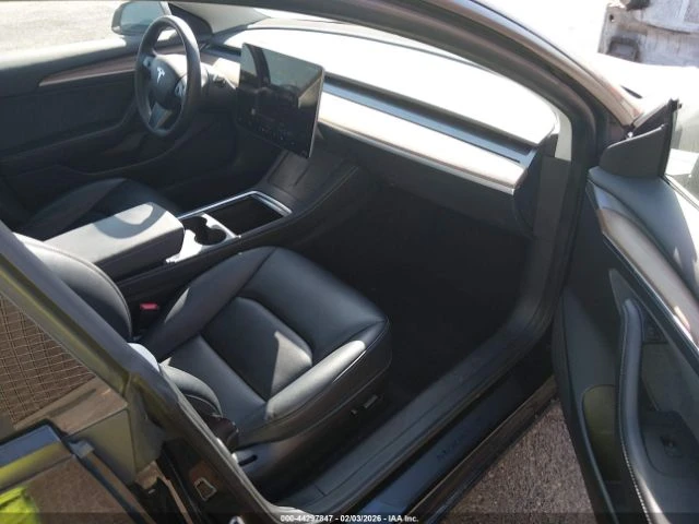 Tesla Model 3 Кожа* Подгрев* Кейлес* Blind Spot* ФИКСИРАНА ЦЕНА, снимка 9 - Автомобили и джипове - 53788850