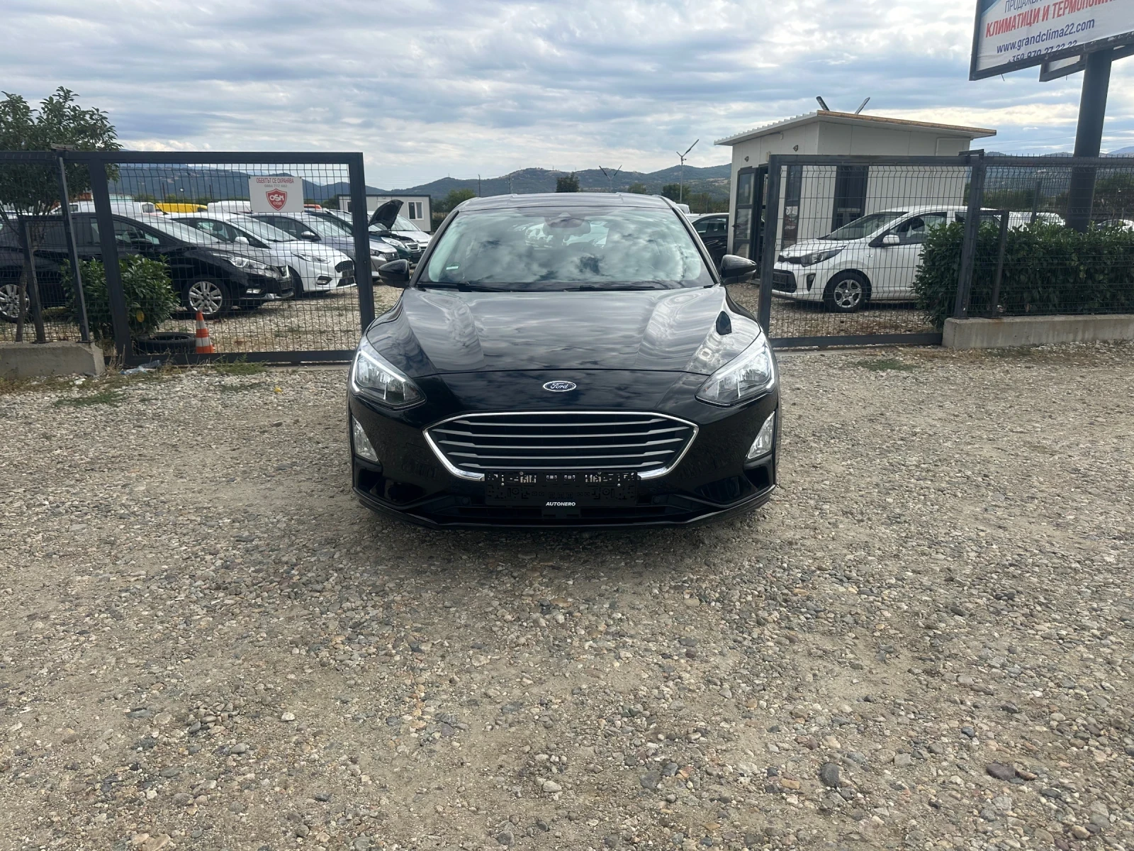 Ford Focus 1.5TDCi Titanium AUTOMATIC, снимка 1