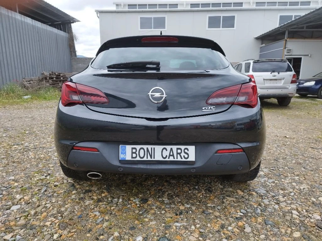 Opel Astra GTC 1.6 BENZIN/GAZ - изображение 6