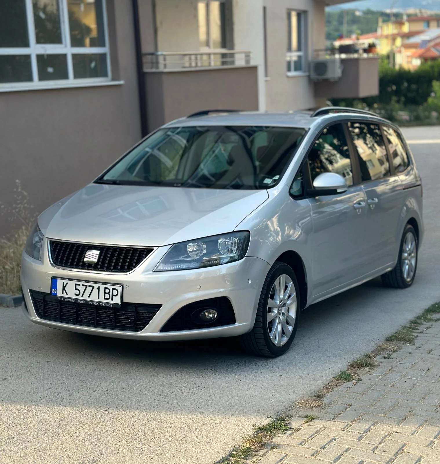 Seat Alhambra 2.0TDI-140КС-DSG-6М - изображение 3