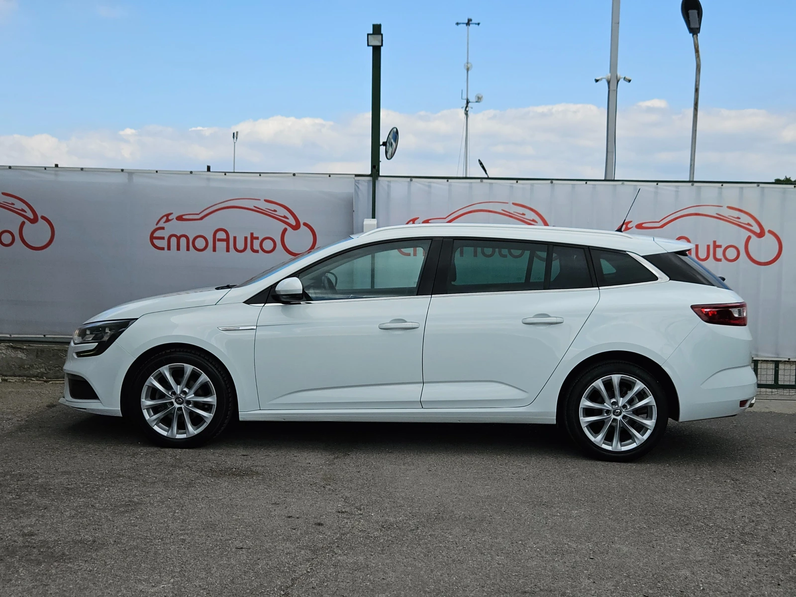 Renault Megane 1.5DCI/Energy/110k.c/6ск/LED/NAVI/БЛУТУТ/EURO6/ТОП - изображение 6