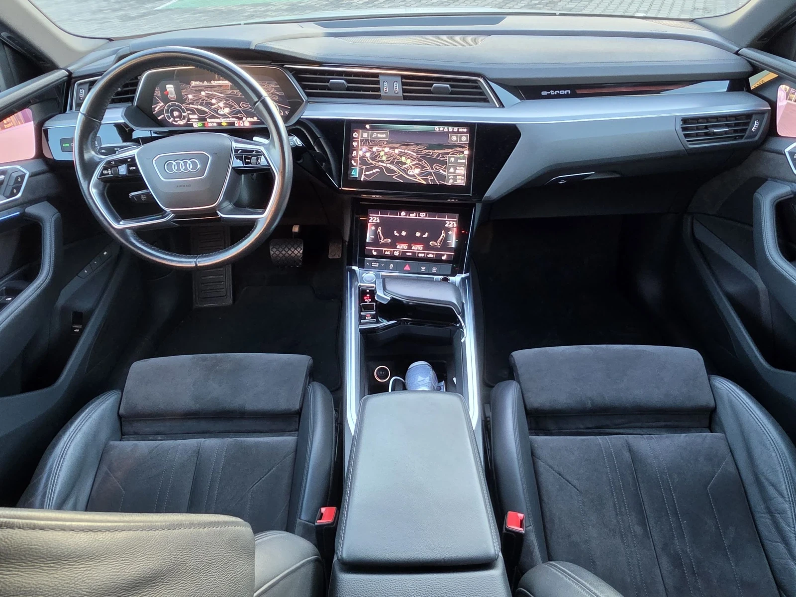 Audi E-Tron 95KWh/LONG RANGE, снимка 12 - Автомобили и джипове - 51780463