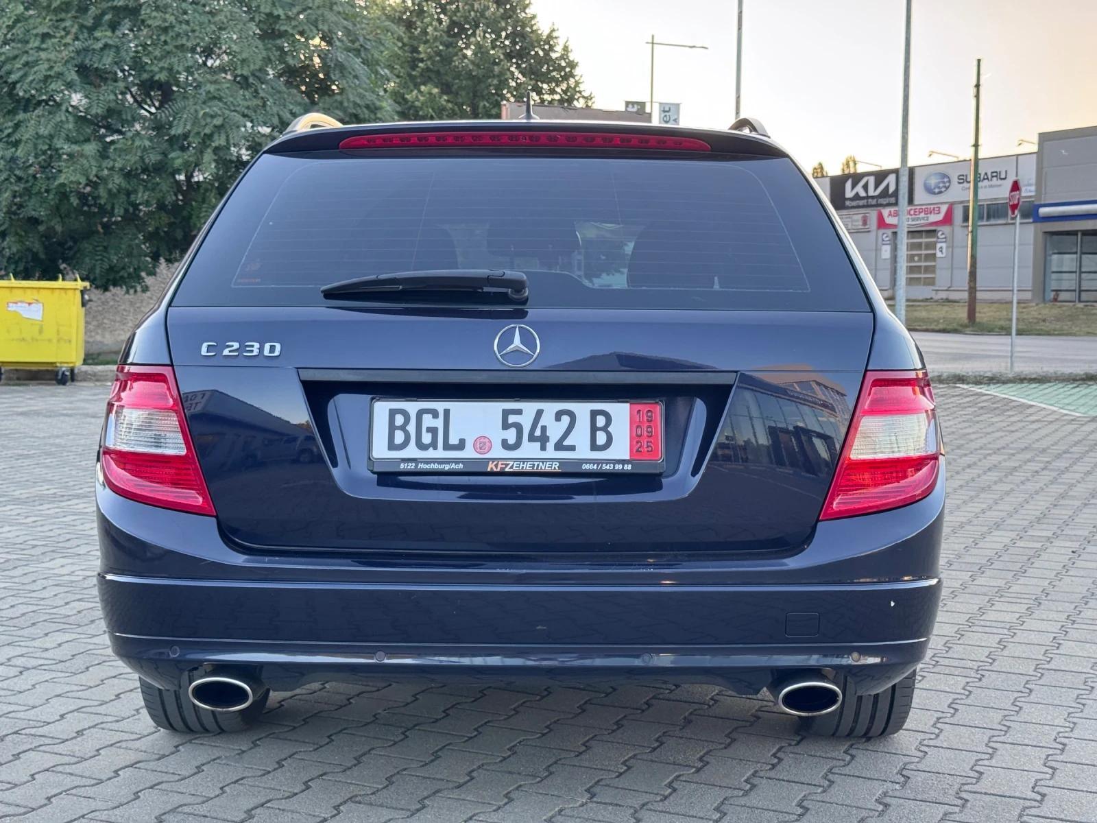 Mercedes-Benz 230 2.5/V6 - изображение 6
