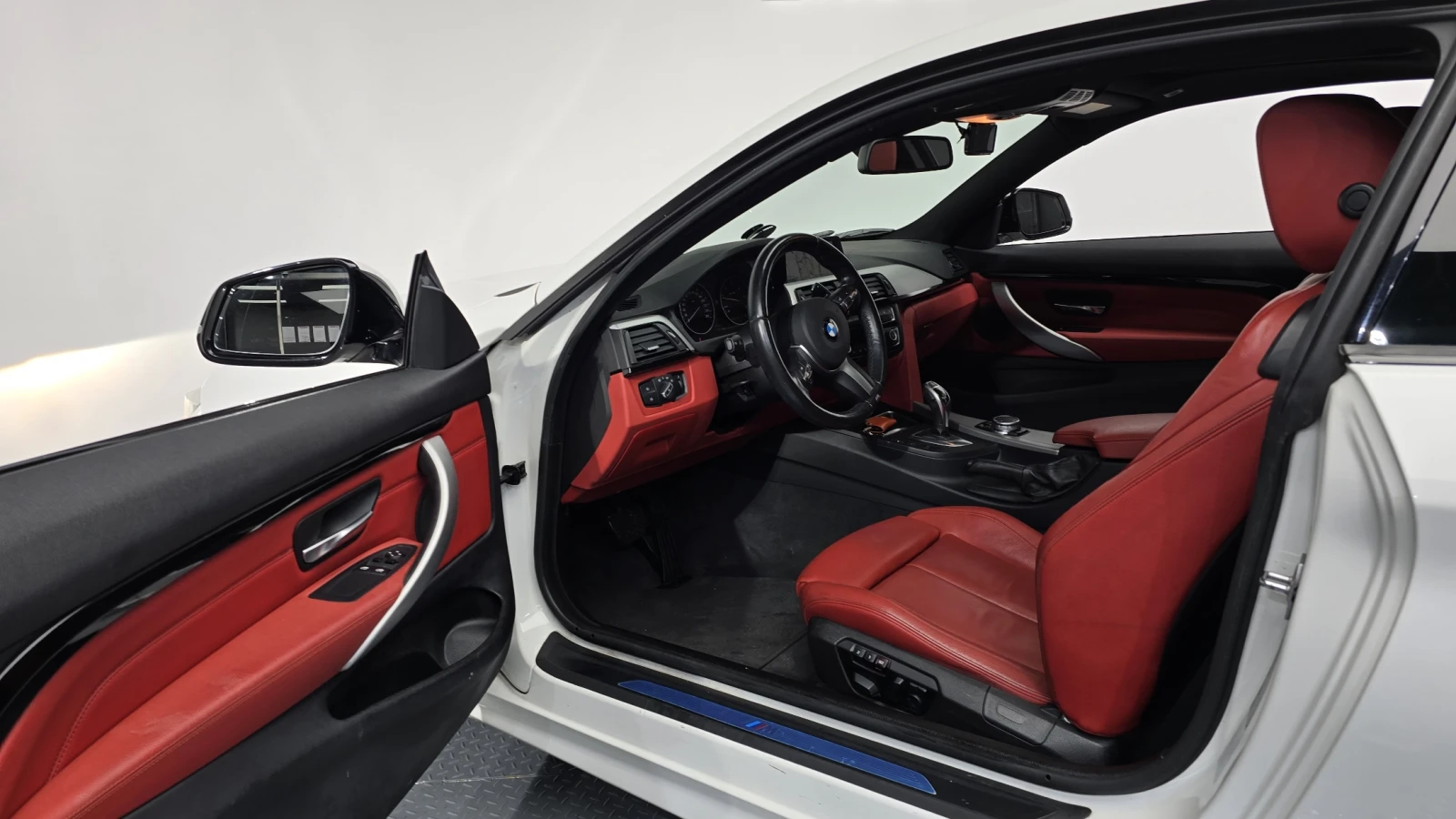 BMW 420 M-sports Coupe - изображение 9