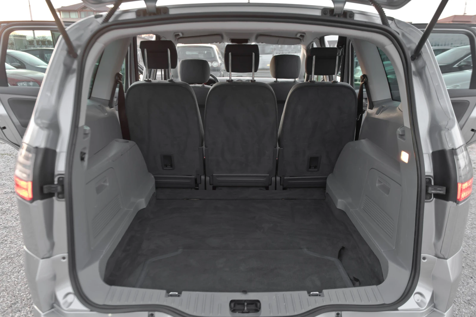 Ford S-Max 2.0tdci 131ks 6sk | Mobile.bg � ����������� 10