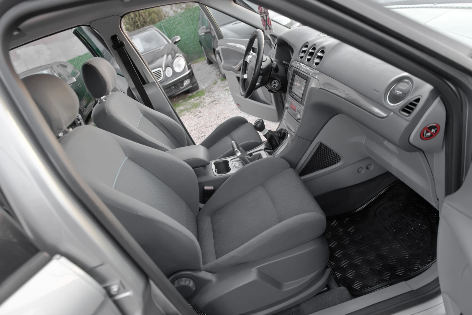 Ford S-Max 2.0tdci 131ks 6sk | Mobile.bg � ����������� 11