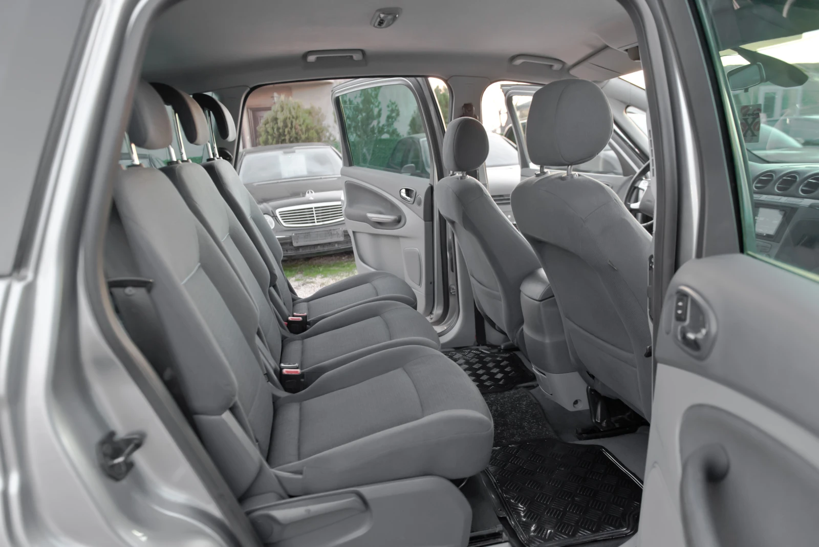 Ford S-Max 2.0tdci 131ks 6sk | Mobile.bg � ����������� 12