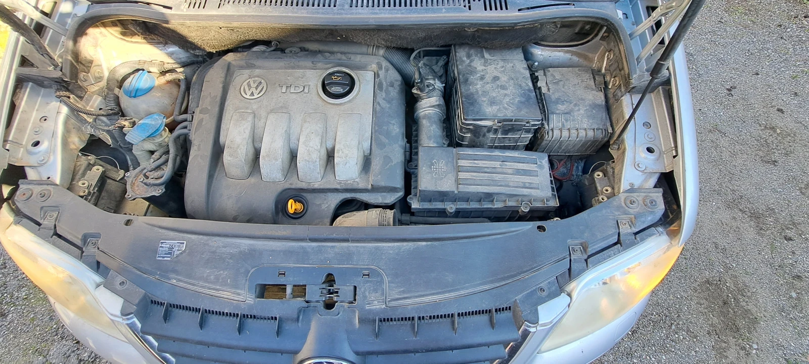 VW Touran  - изображение 10