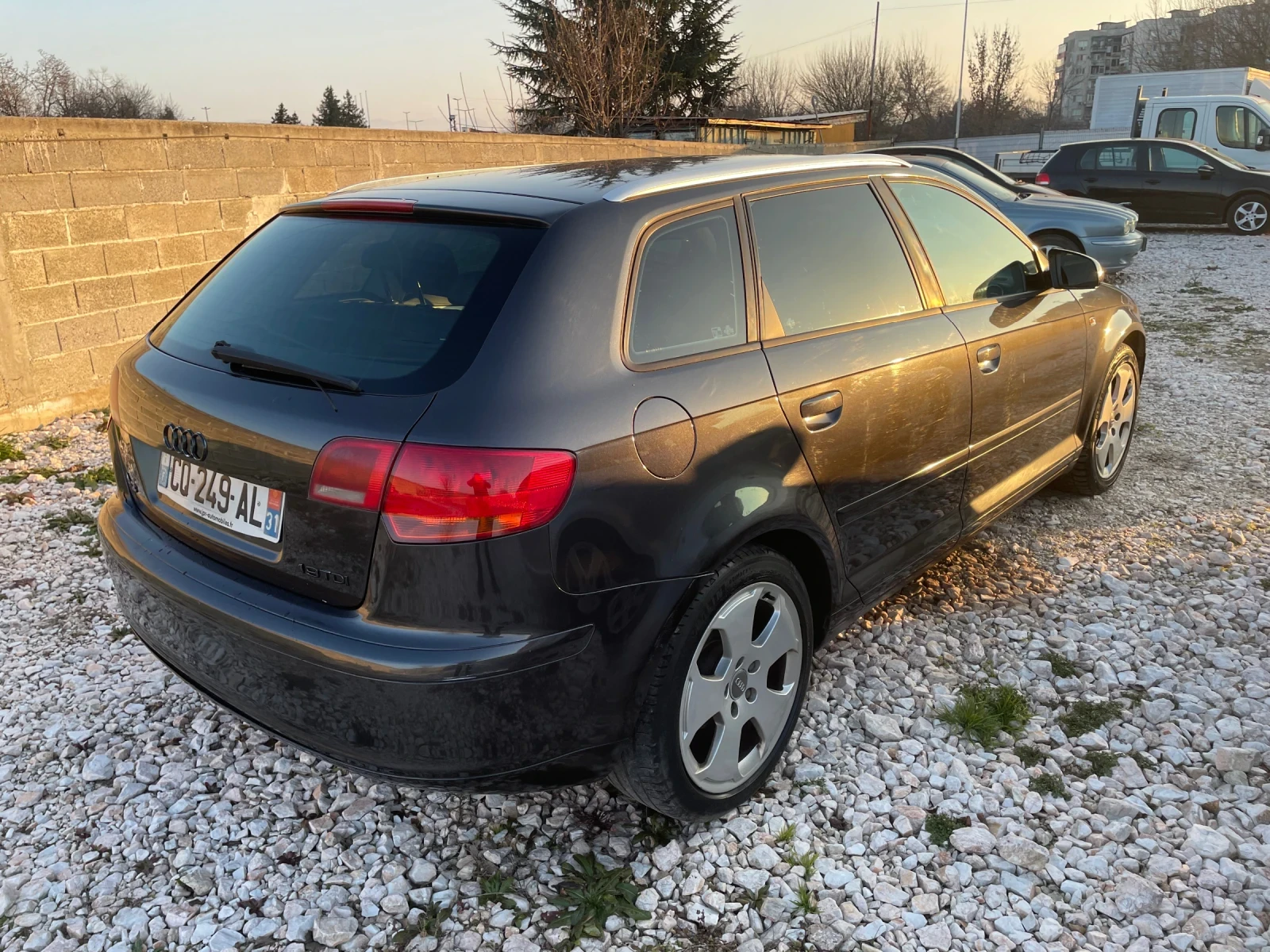 Audi A3 1.9tdi 105 hp sportback - изображение 3