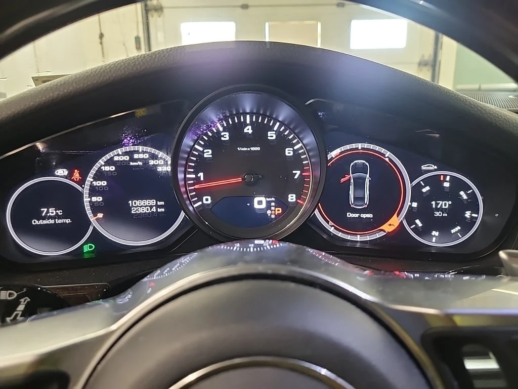 Porsche Panamera * 4S * CARFAX * БЕЗ ПЪРВОНАЧАЛНА ВНОСКА - изображение 10