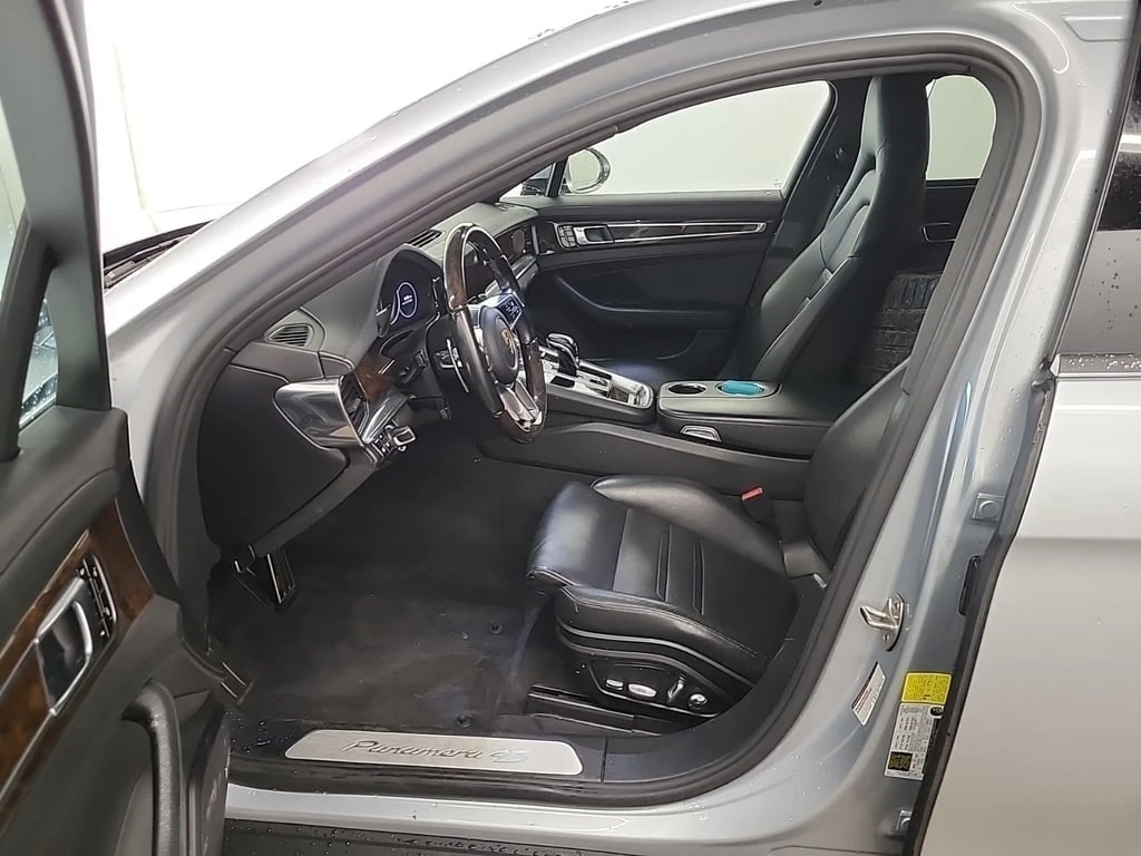 Porsche Panamera * 4S * CARFAX * БЕЗ ПЪРВОНАЧАЛНА ВНОСКА - изображение 5