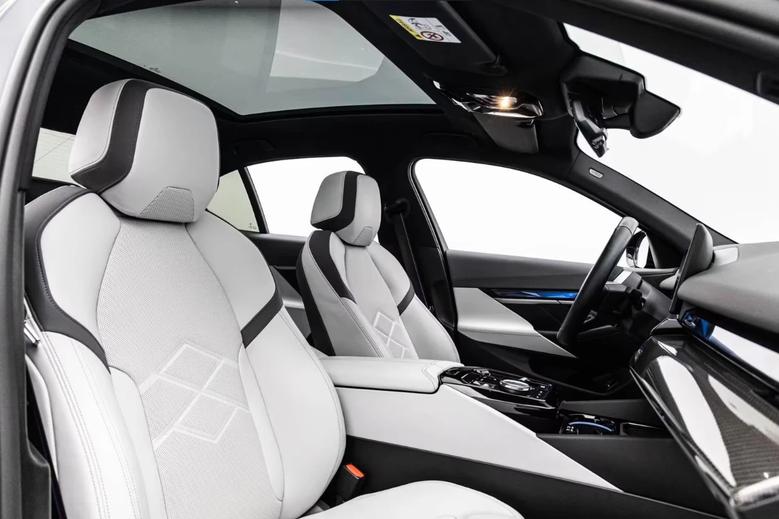 BMW i5 M60* xDrive* H&K* M Sport Pro* Pano - изображение 9