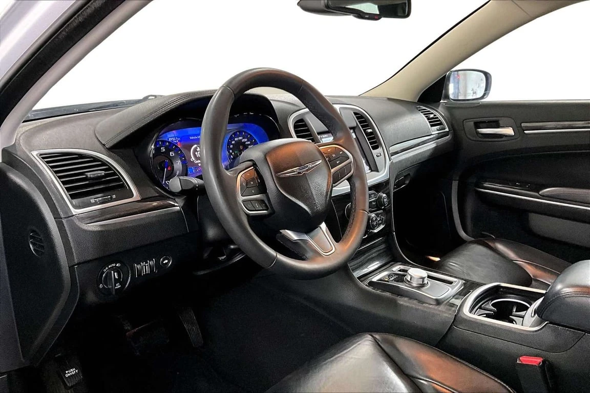 Chrysler 300c * Touring L * CARFAX * ��������� ���� | Mobile.bg � ����������� 2