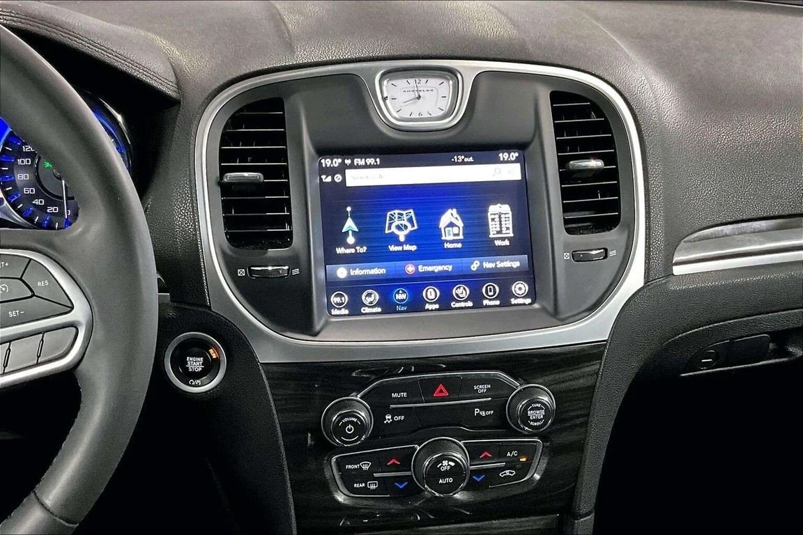 Chrysler 300c * Touring L * CARFAX * ��������� ���� | Mobile.bg � ����������� 5