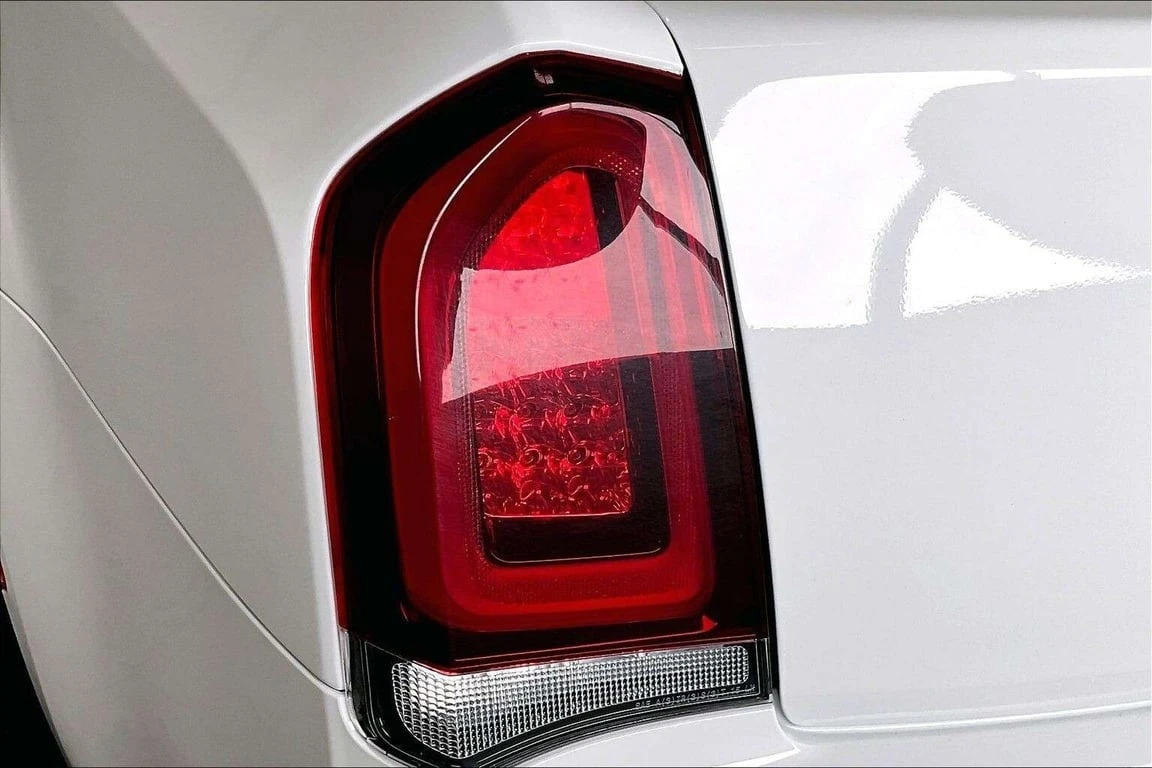 Chrysler 300c * Touring L * CARFAX * ��������� ���� | Mobile.bg � ����������� 9