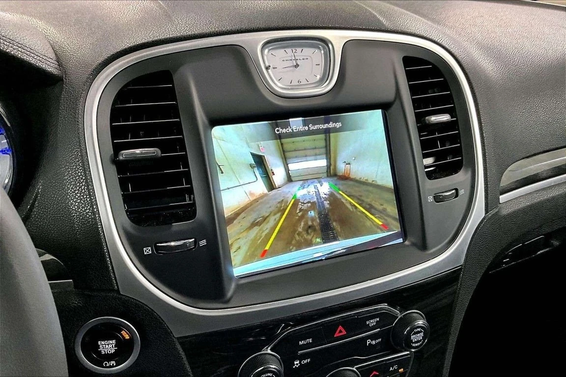 Chrysler 300c * Touring L * CARFAX * ��������� ���� | Mobile.bg � ����������� 6