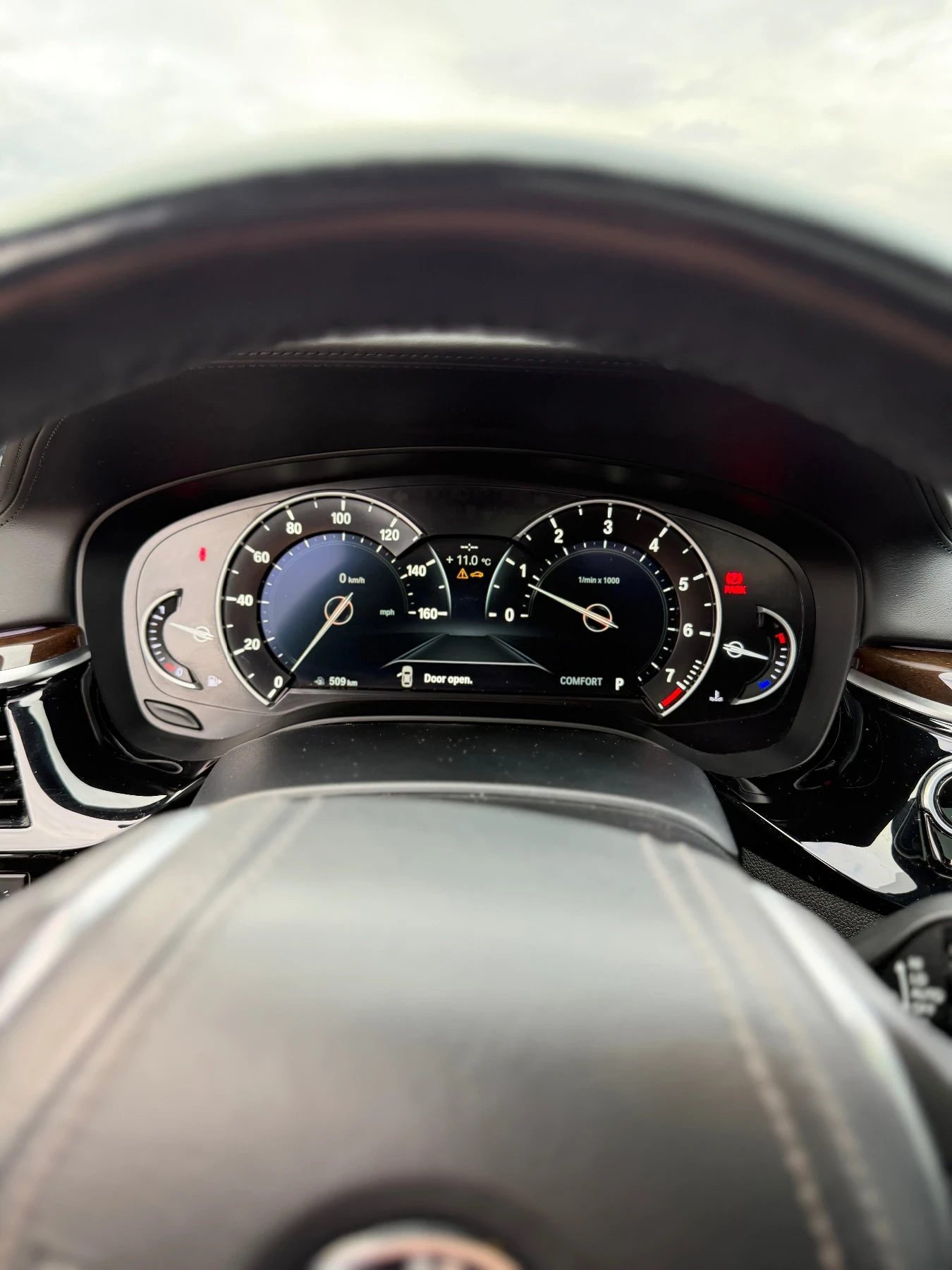 BMW 540 BMW 540xi xDrive Luxury Line 2018�. | 340 �.�. |  | Mobile.bg � ����������� 12