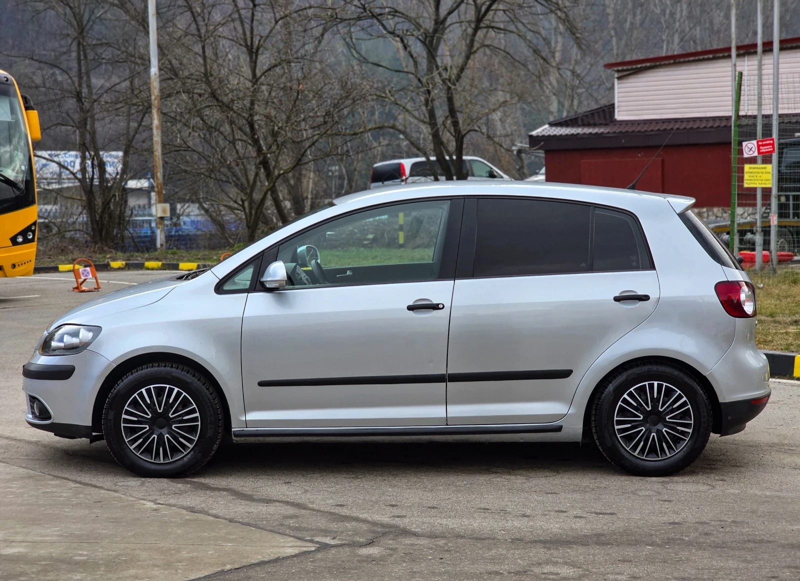 VW Golf Plus 1.9TDI 105hp 180000км - изображение 4