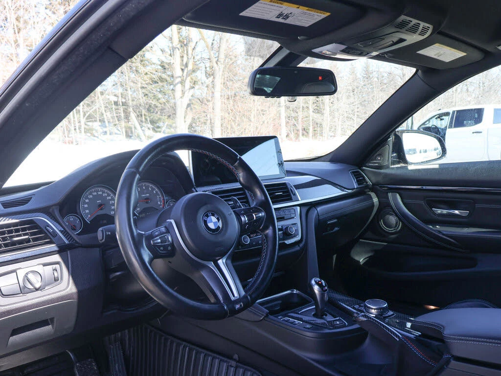 BMW M4 I * M-Package* * HeadUp* AвтоКредит* (ЦЕНА ДО БГ), снимка 10 - Автомобили и джипове - 53905295