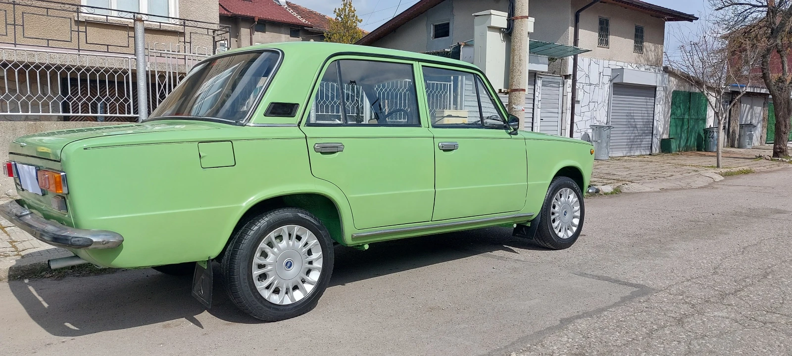 Lada 21013 1200, снимка 3 - Автомобили и джипове - 54001123