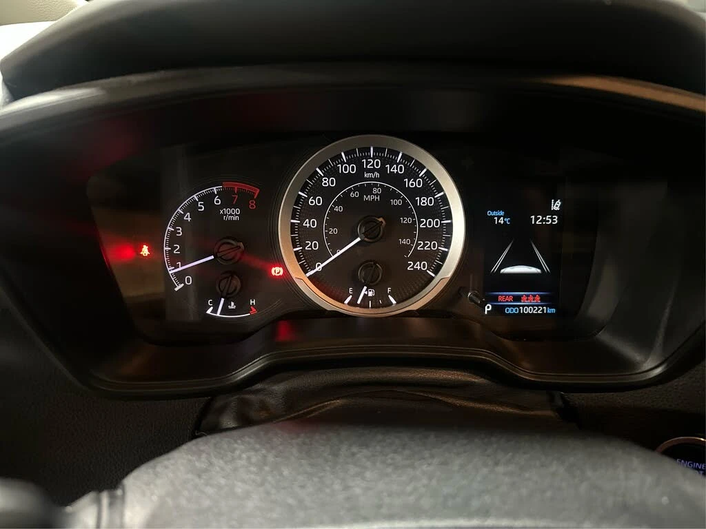 Toyota Corolla LE* FWD* АвтоКредит* (ЦЕНА ДО БГ), снимка 12 - Автомобили и джипове - 54148740