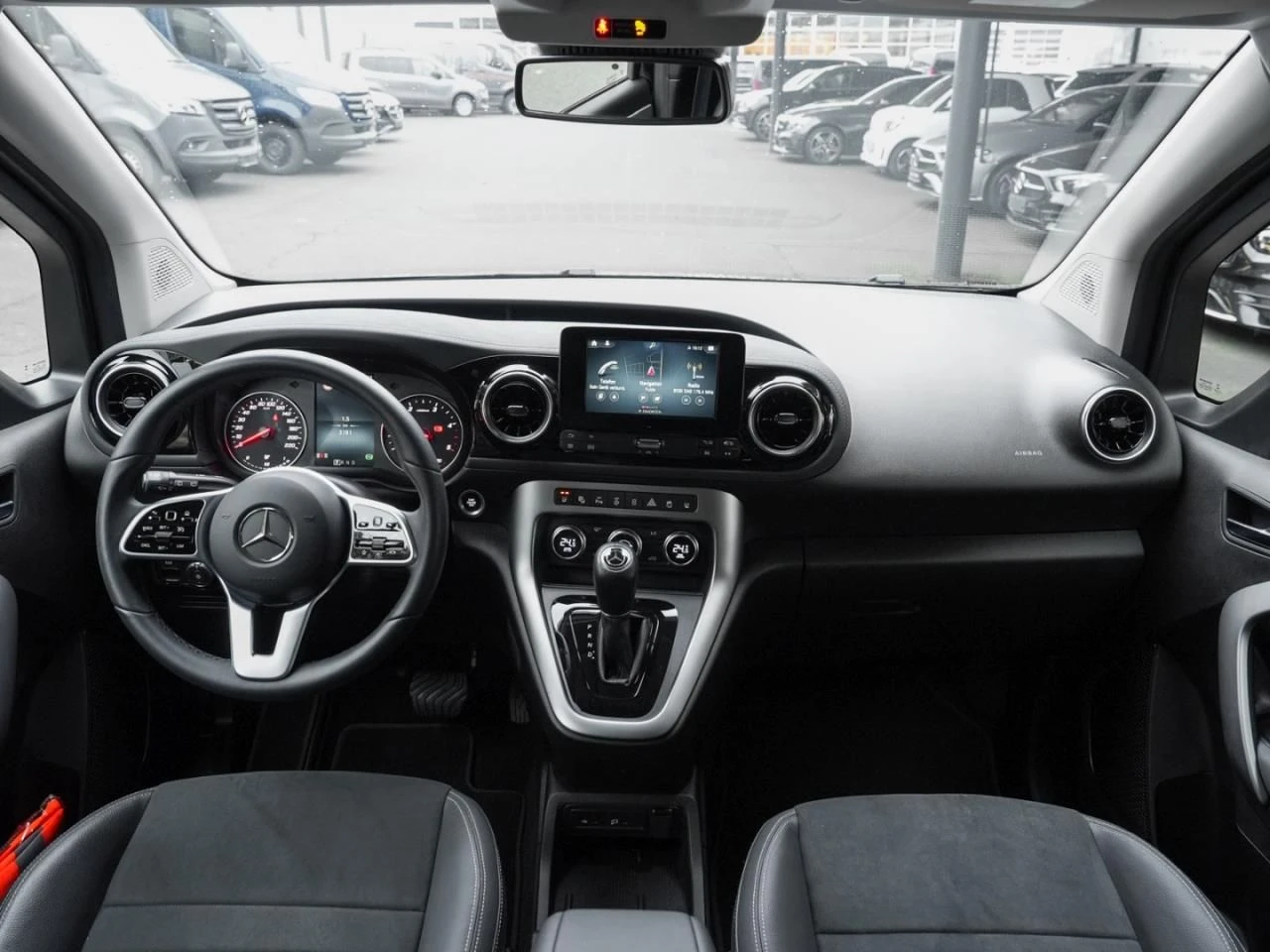 Mercedes-Benz T-����� 160d Progressive | Mobile.bg � ����������� 11