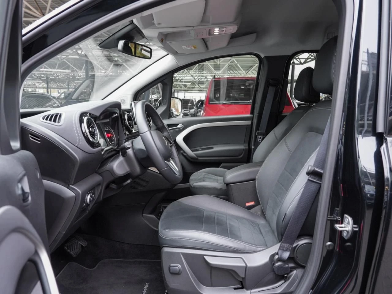 Mercedes-Benz T-����� 160d Progressive | Mobile.bg � ����������� 6