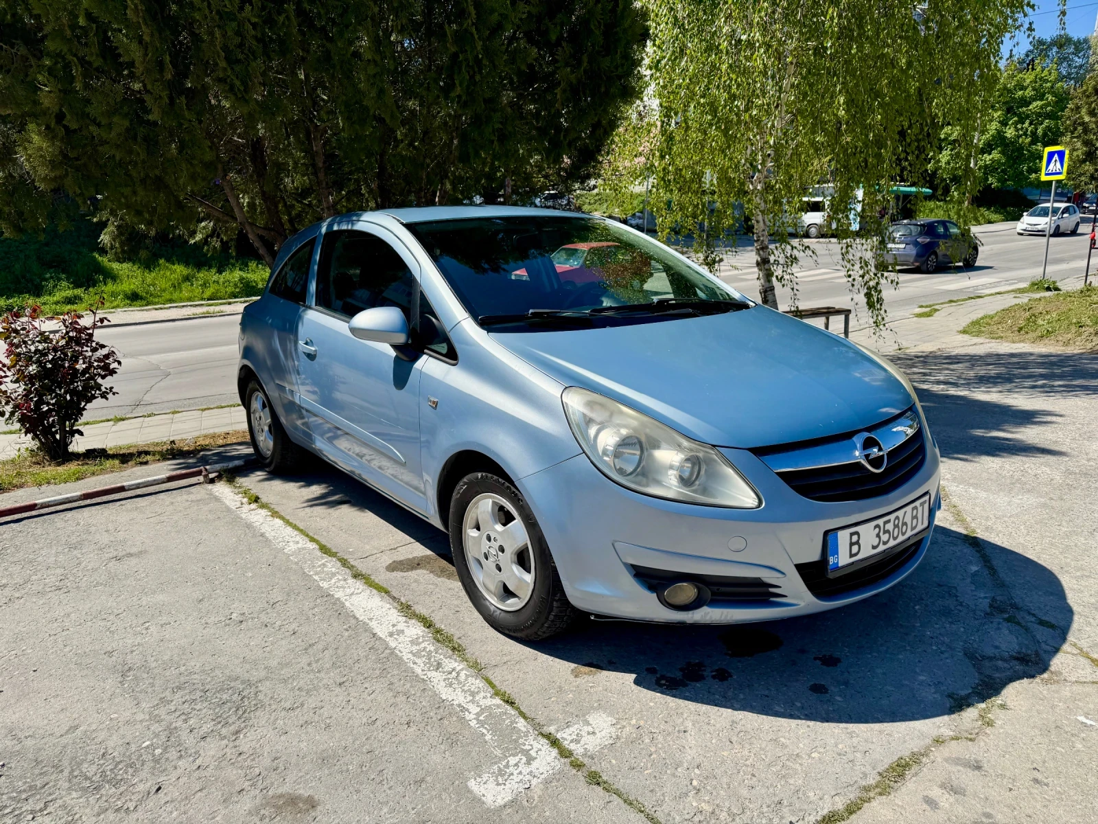 Opel Corsa, снимка 2 - Автомобили и джипове - 54432375