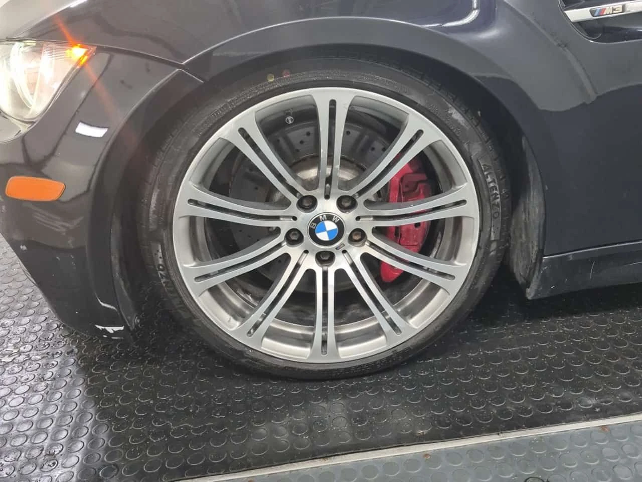 BMW M3 * CARFAX * РЪЧНИ СКОРОСТИ * ПОДГРЕВ, снимка 6 - Автомобили и джипове - 55011869