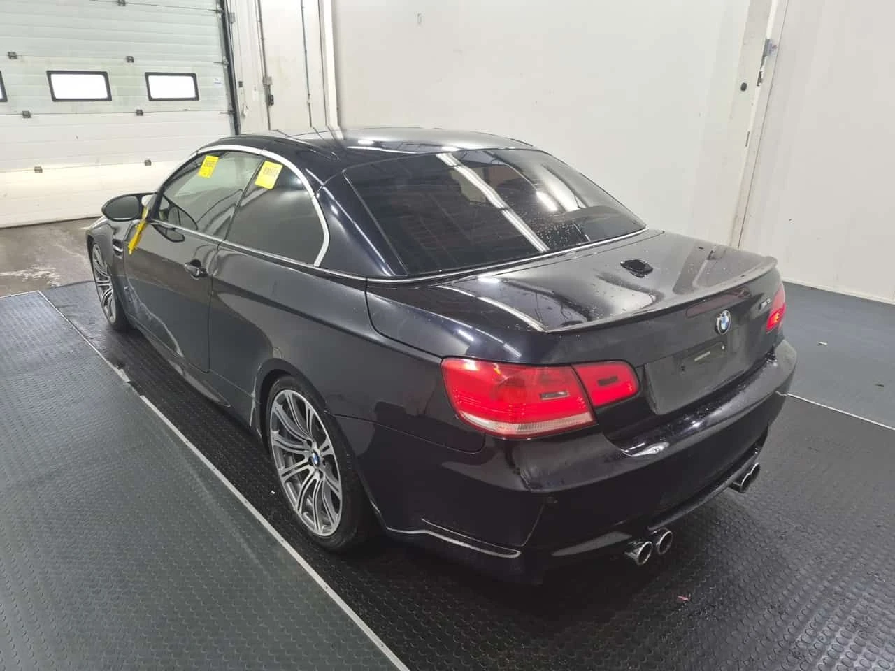 BMW M3 * CARFAX * РЪЧНИ СКОРОСТИ * ПОДГРЕВ, снимка 4 - Автомобили и джипове - 55011869
