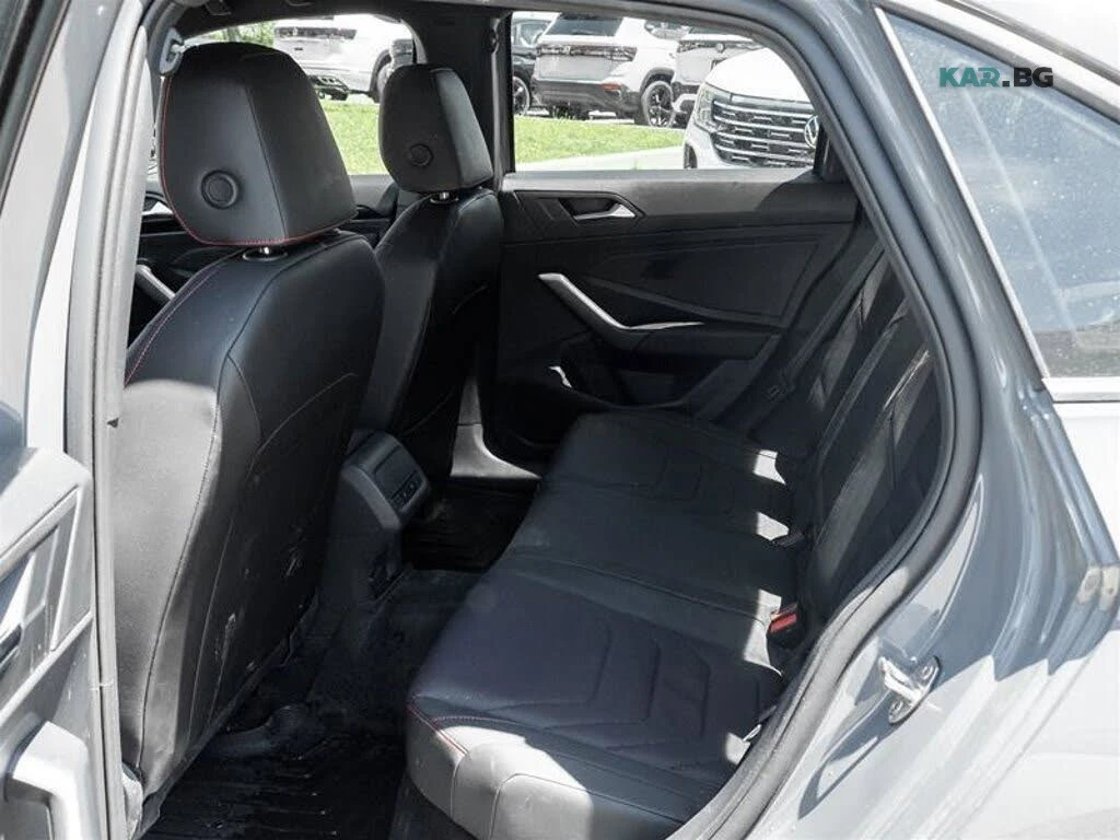VW Jetta * АвтоКредит * (ЦЕНА ДО БГ), снимка 14 - Автомобили и джипове - 55091097