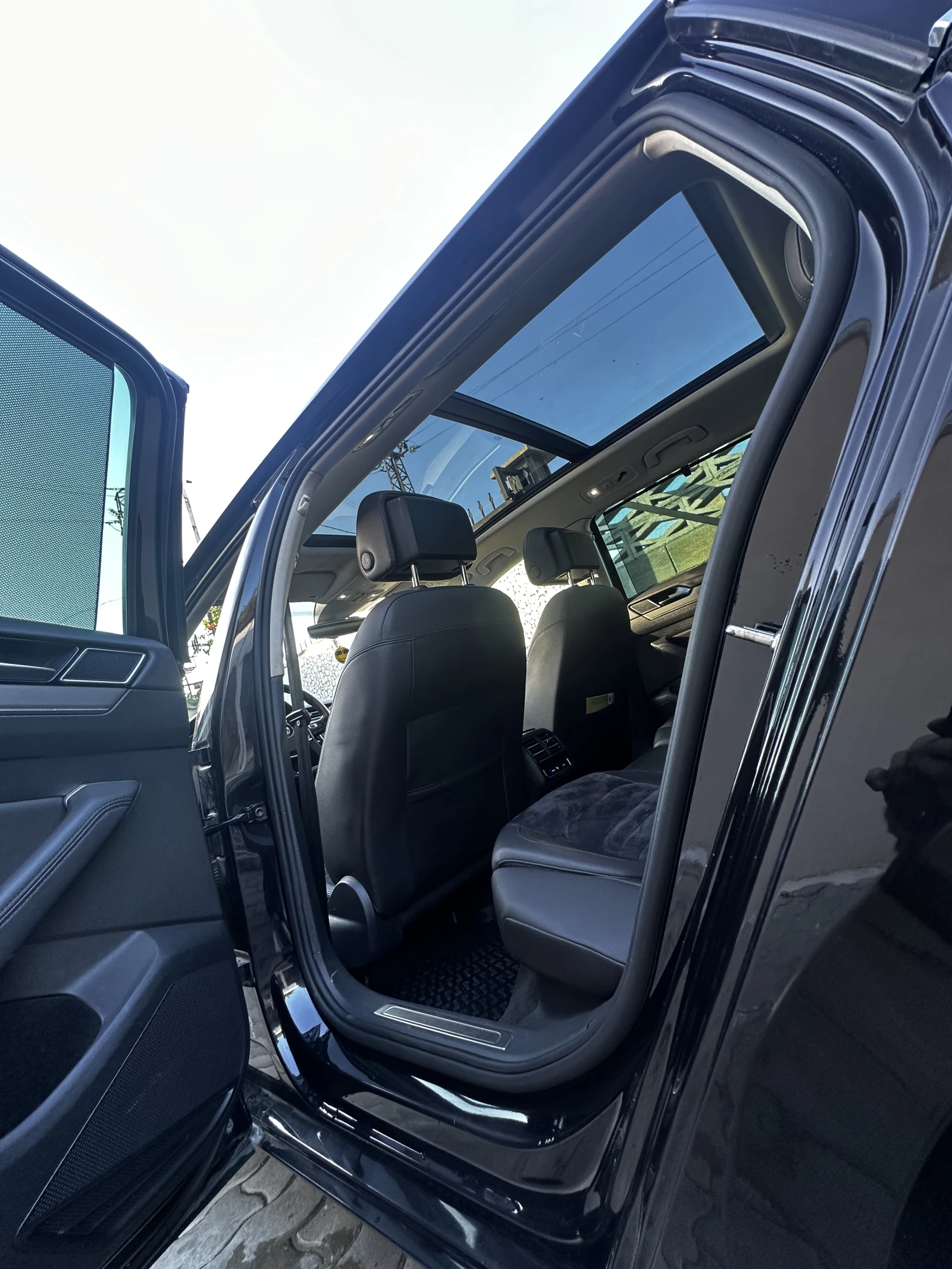 VW Passat B8 Variant 2. 0 TDI 190 к. с., снимка 16 - Автомобили и джипове - 55396911
