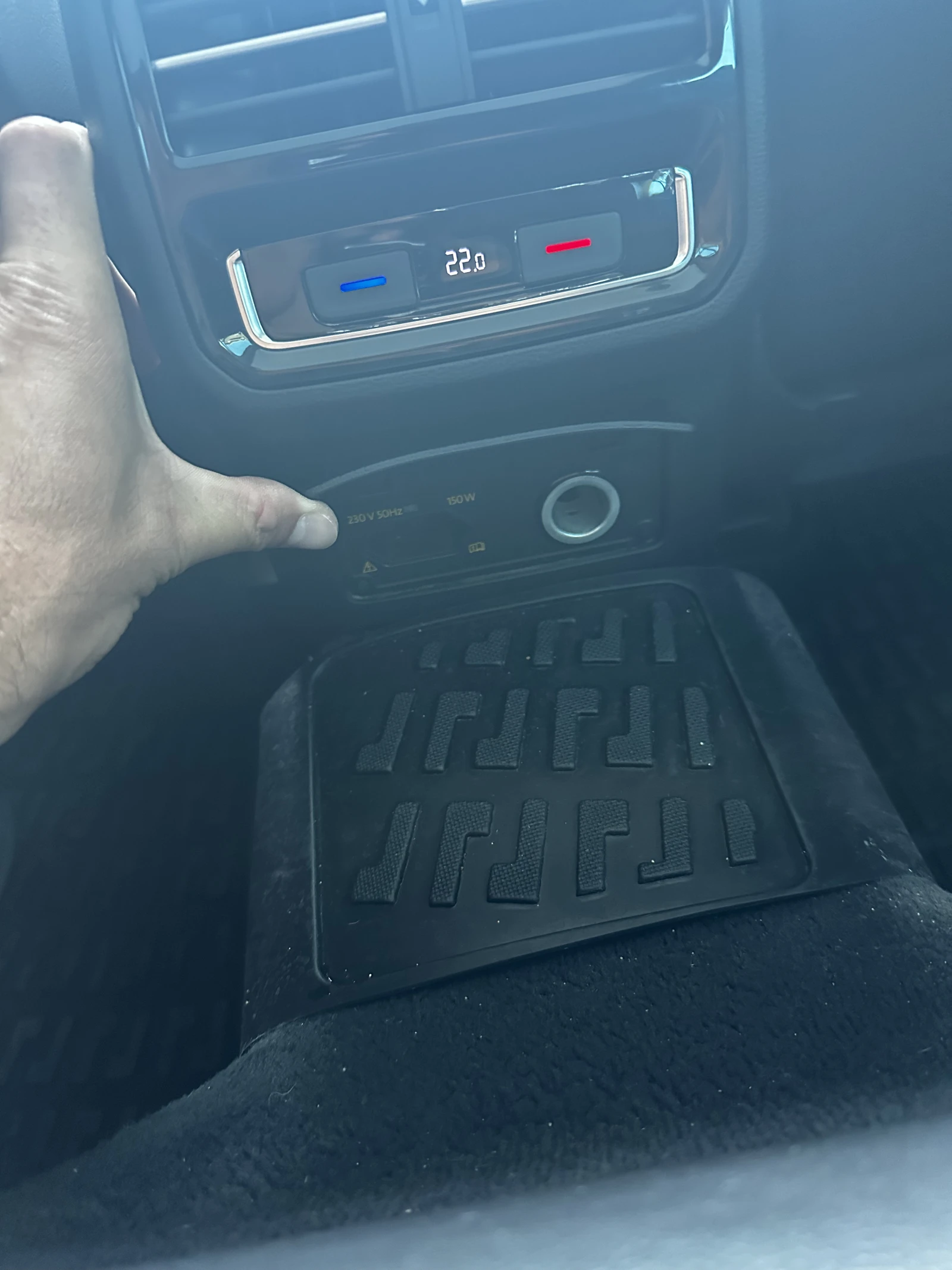 VW Passat B8 Variant 2. 0 TDI 190 к. с., снимка 13 - Автомобили и джипове - 55396911