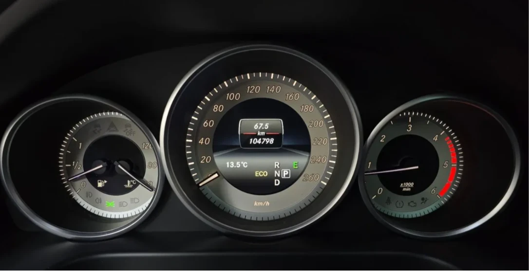 Mercedes-Benz E 220 * ���� ������* ���� �� �� * �������� ������� *  | Mobile.bg � ����������� 8