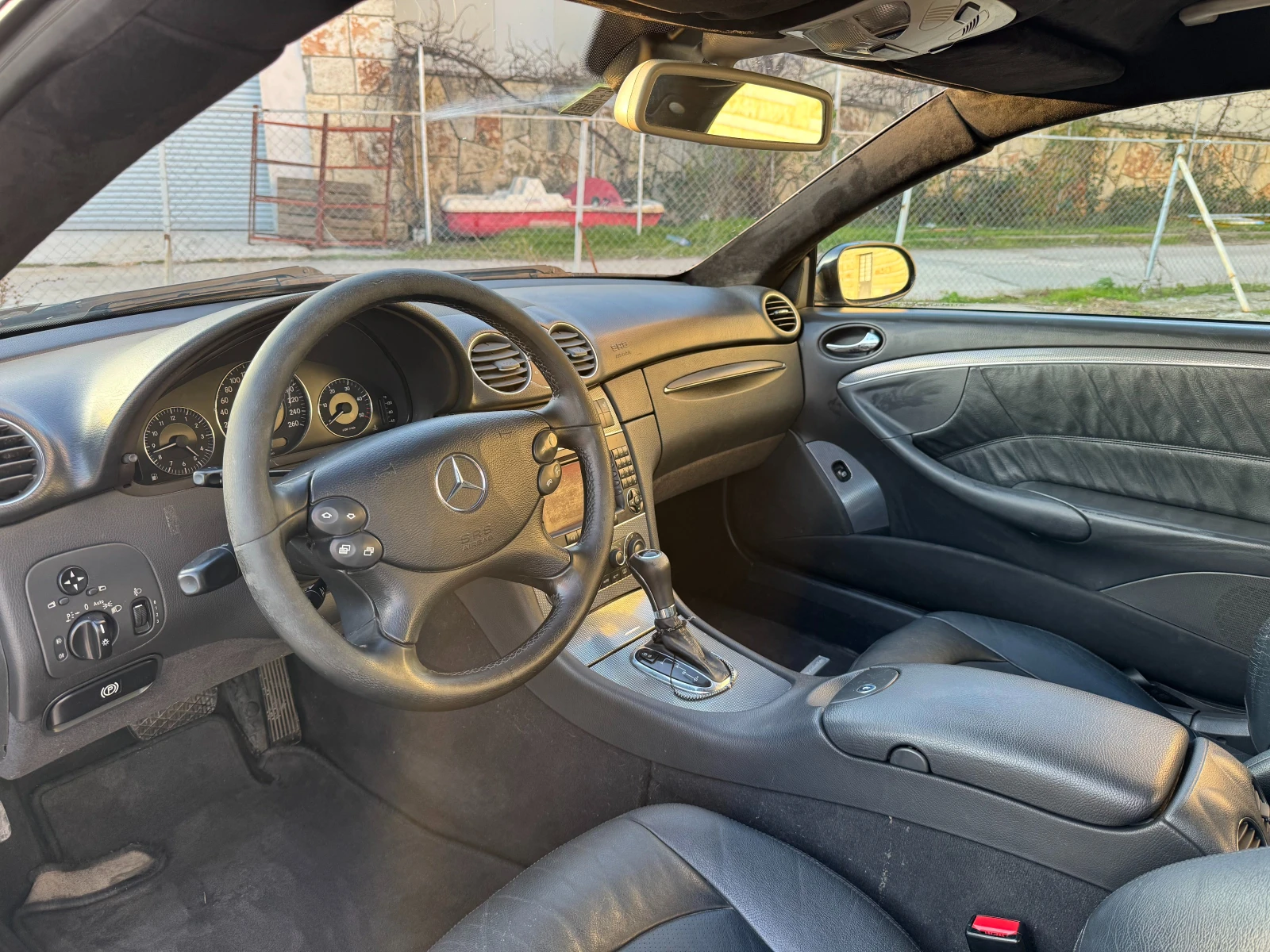 Mercedes-Benz CLK, снимка 8 - Автомобили и джипове - 55570308