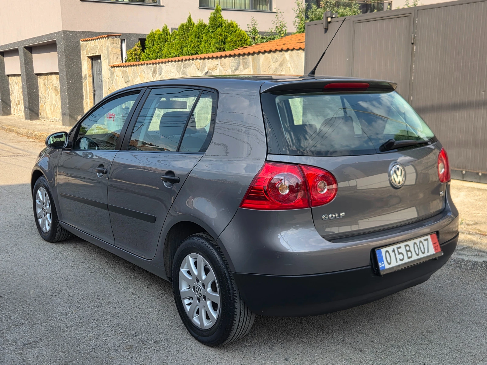 VW Golf 1.6i 102к.с. 92хил.км. УНИКАЛЕН, снимка 3 - Автомобили и джипове - 55832003
