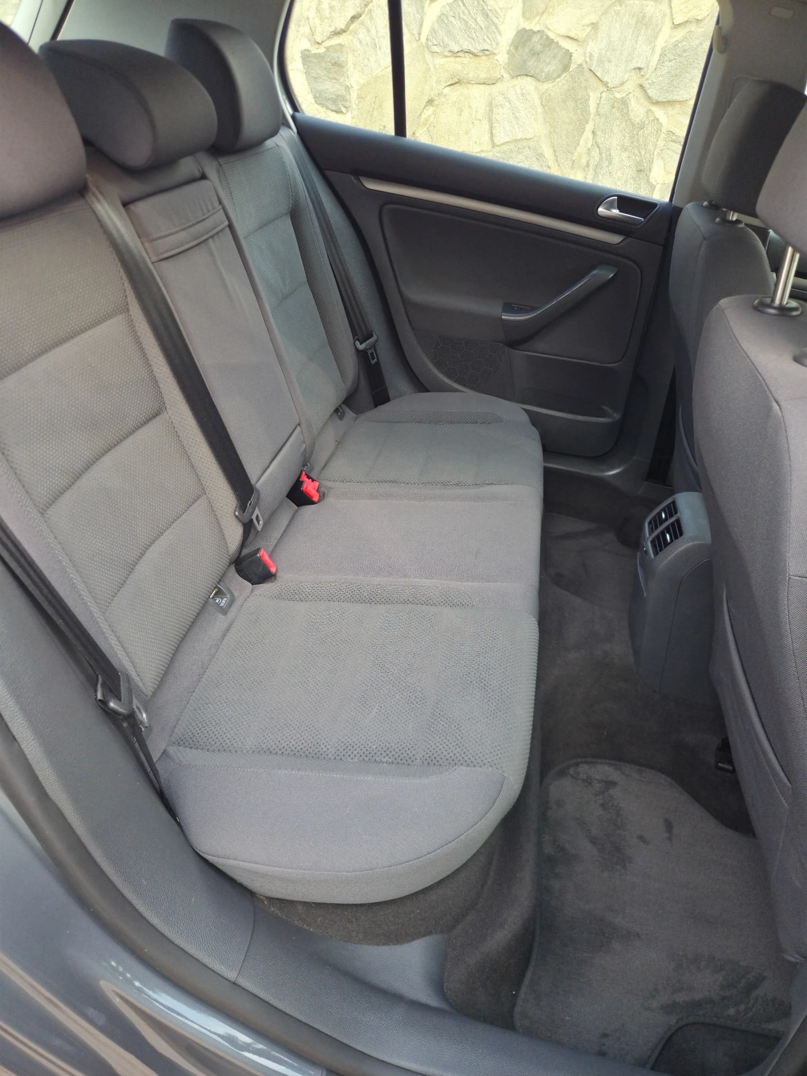 VW Golf 1.6i 102к.с. 92хил.км. УНИКАЛЕН, снимка 9 - Автомобили и джипове - 55832003