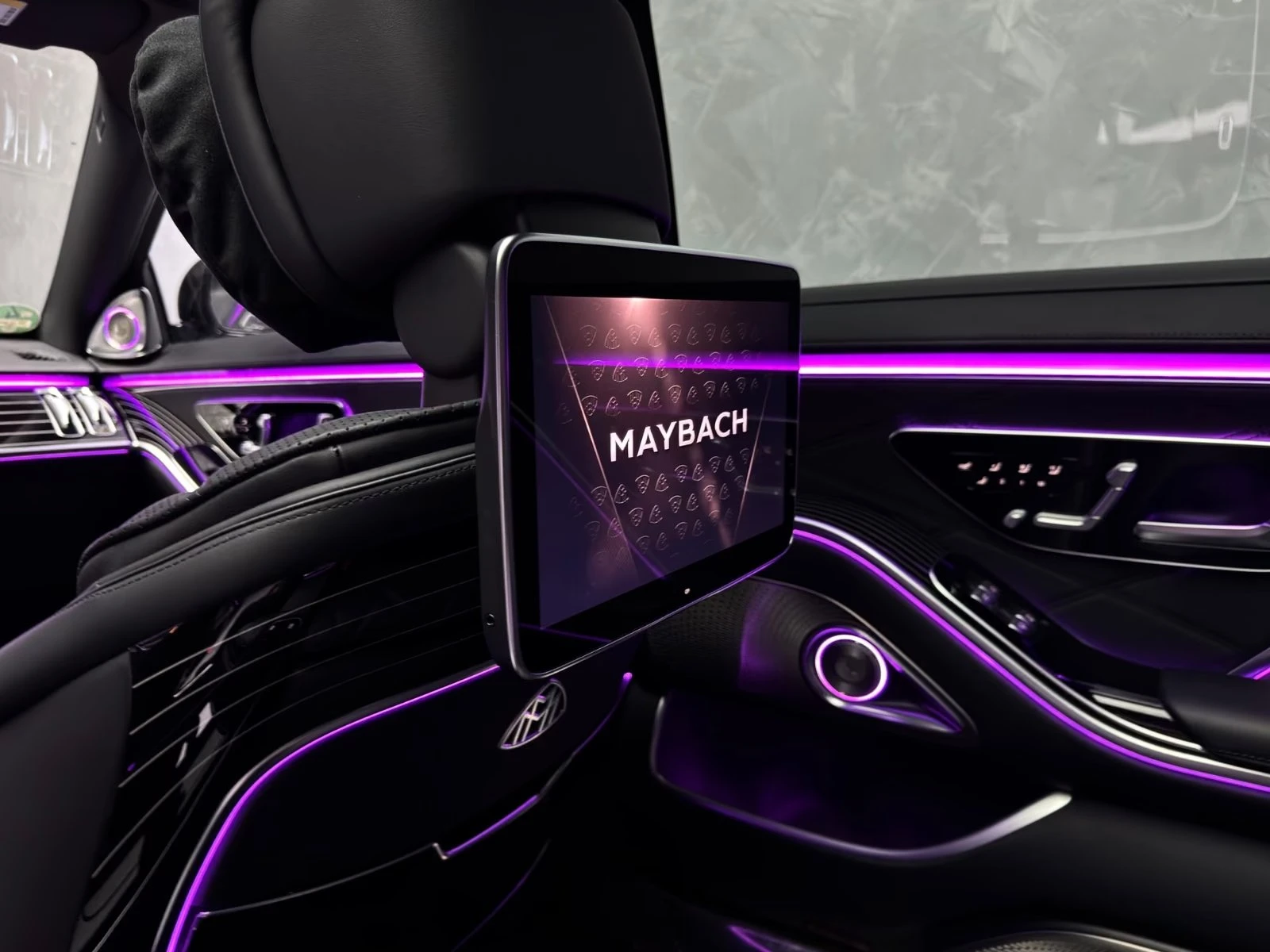 Mercedes-Benz S 680 MAYBACH/ FIRST-CLASS/ BURM 4D/ EXECUTIVE/ DESIGNO/, снимка 17 - Автомобили и джипове - 55920761