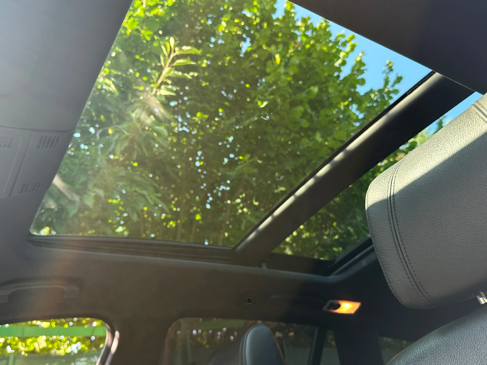 BMW 330 M-Sport, снимка 12 - Автомобили и джипове - 55943119