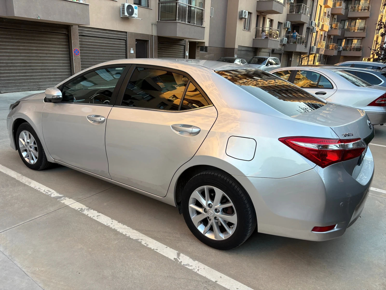 Toyota Corolla, снимка 3 - Автомобили и джипове - 55982351