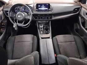 Nissan Rogue SV, снимка 8