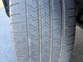 Mercedes-Benz GLC 300  * CARFAX * ОПЦИЯ ЗА ФИНАНСИРАНЕ, снимка 10