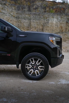 Обява за продажба на Gmc Sierra AT4 ~90 000 лв. - изображение 7 | Auto.bg Обява за продажба на Gmc Sierra AT4 ~90 000 лв. - изображение 7