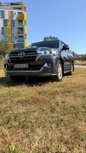 Toyota Land cruiser J 200