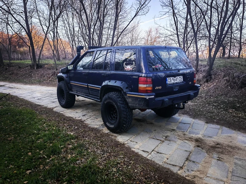 Jeep Grand cherokee 5.2, снимка 4 - Автомобили и джипове - 48228675