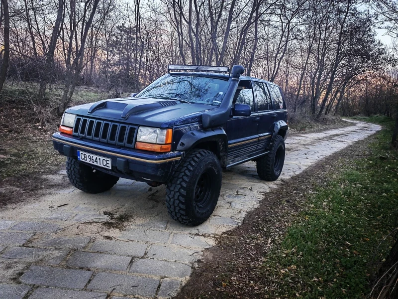 Jeep Grand cherokee 5.2, снимка 1 - Автомобили и джипове - 48228675