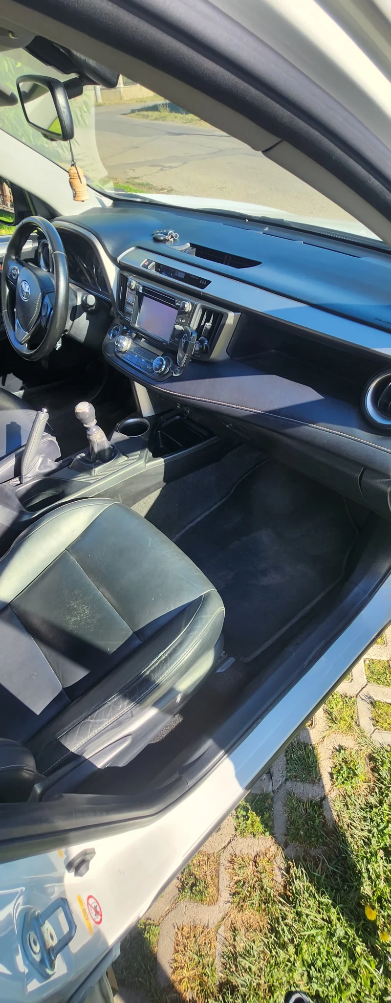 Toyota Rav4 D4D, снимка 6 - Автомобили и джипове - 51533116