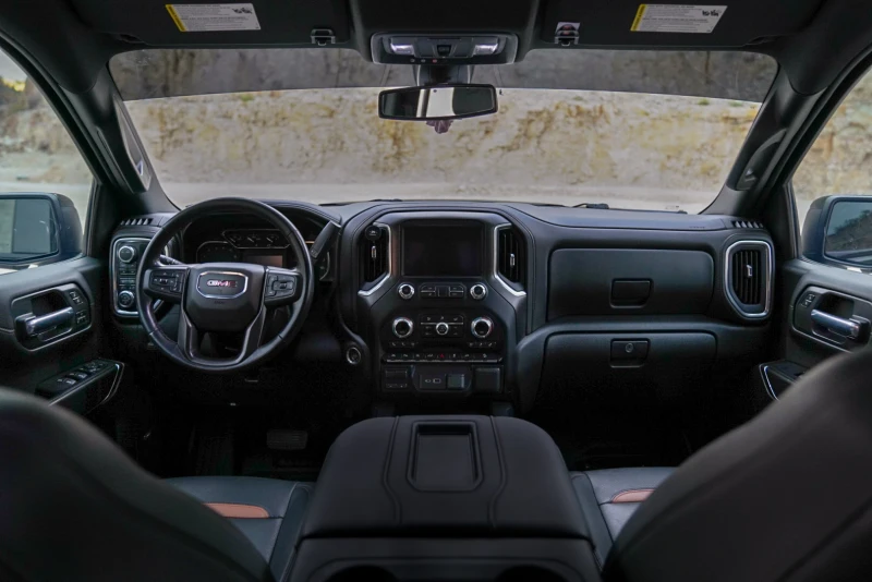 Gmc Sierra AT4, снимка 11 - Автомобили и джипове - 53042253