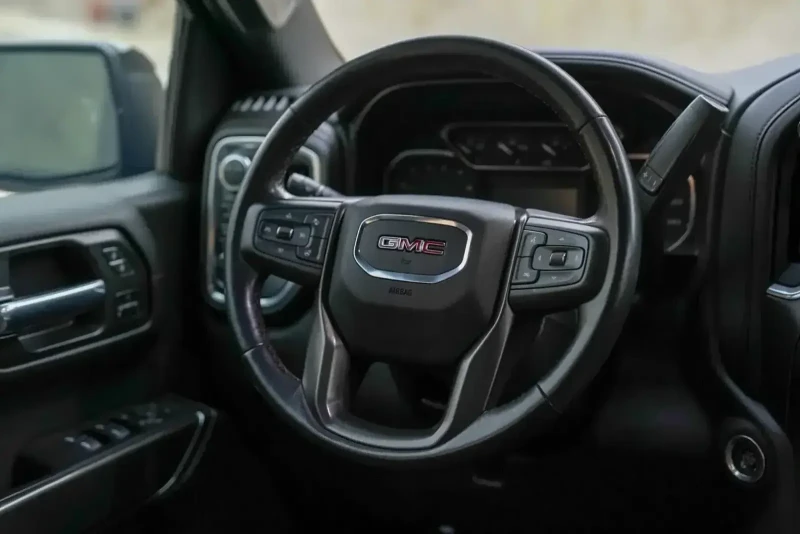 Gmc Sierra AT4, снимка 12 - Автомобили и джипове - 53042253